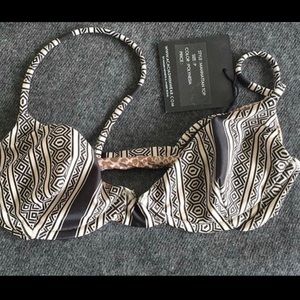 acacia polynesian manhattan top